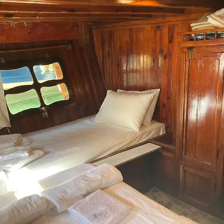 Hotel en barco Aegeanbluecruise Su-3 Bodrum