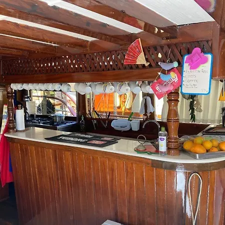 Hotel en barco Aegeanbluecruise Su-3 *